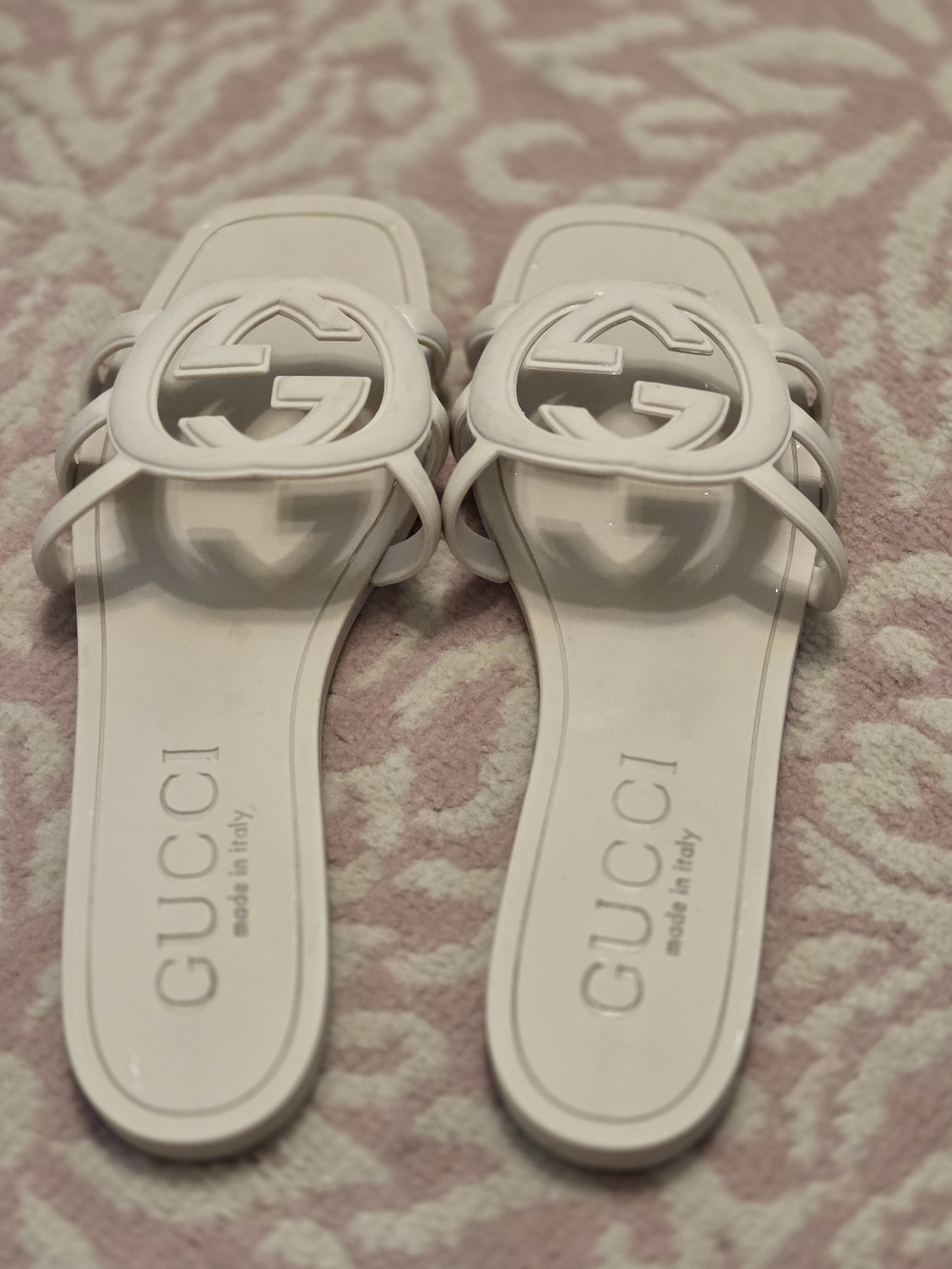 Gucci Cream Interlocking G Slide Sandals
